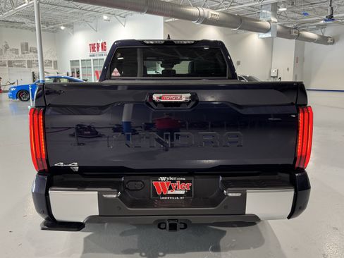 Used 2025 Toyota Tundra Limited image 19