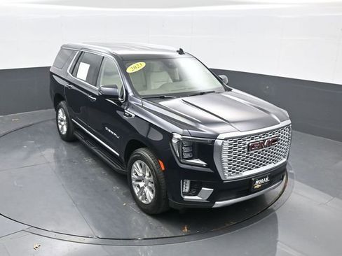 Used 2023 GMC Yukon Denali AWD/4WD image 1