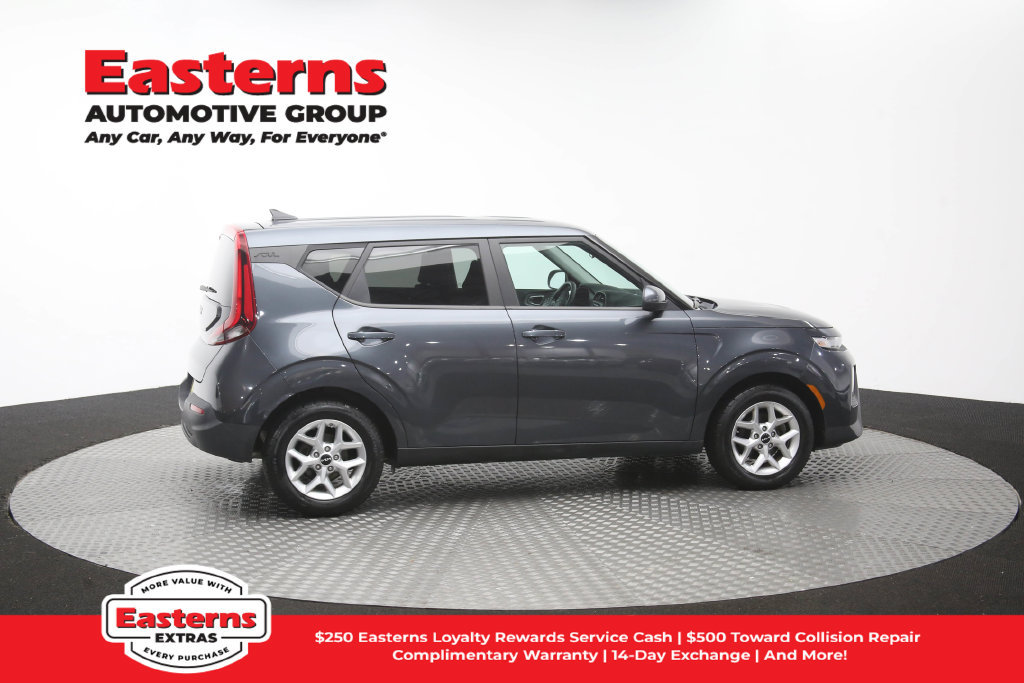 Used 2022 Kia Soul LX w/ Technology Package FWD image 43