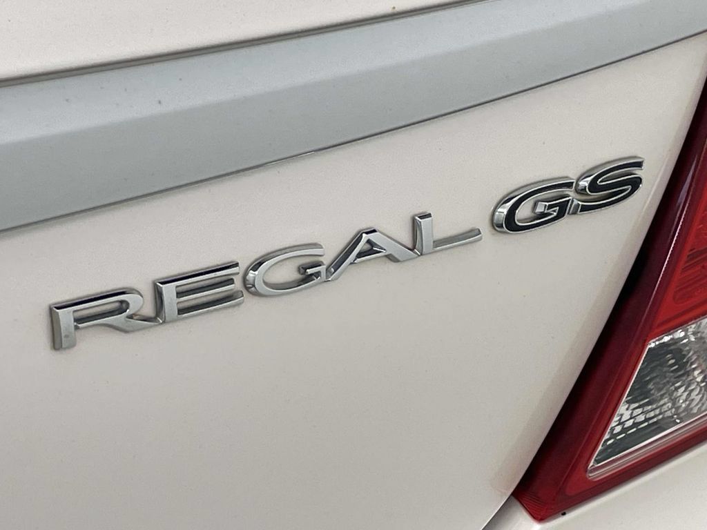 Used 2013 Buick Regal GS FWD image 11