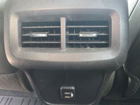 Used 2024 GMC Terrain AT4 w/ Infotainment Package II image 44