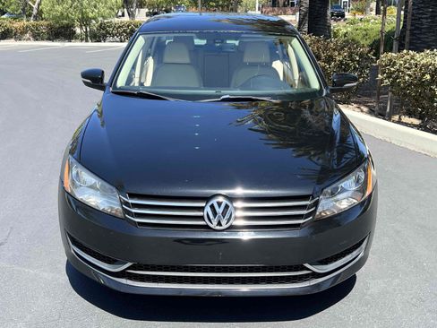 Used 2014 Volkswagen Passat 1.8T SE FWD image 36