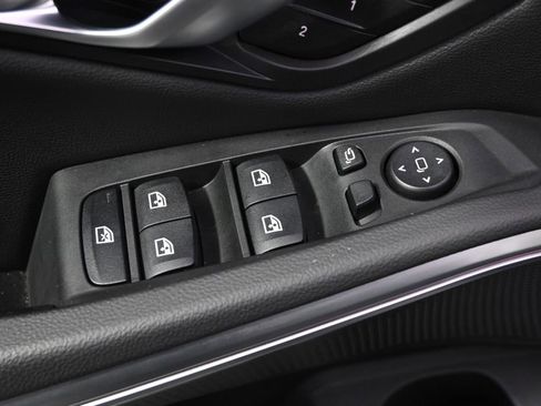 Used 2025 BMW 330i xDrive Sedan image 23