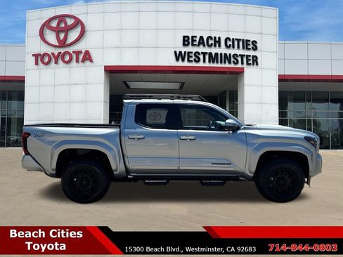 Certified 2024 Toyota Tacoma TRD Sport w/ TRD Sport Upgrade Package AWD/4WD image 12