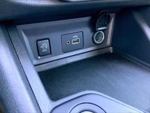 Used 2024 Nissan Sentra S image 27