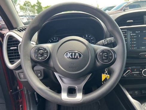 Certified 2021 Kia Soul LX FWD image 14