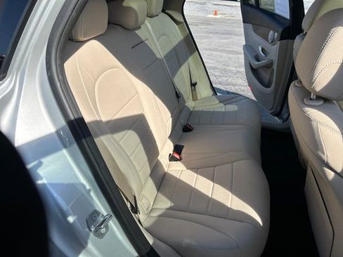 Used 2020 Mercedes-Benz GLC 300 image 27