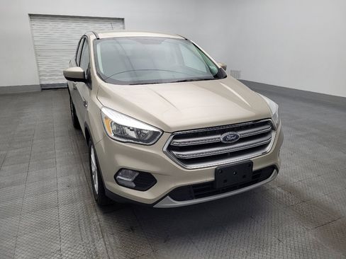 Used 2017 Ford Escape SE FWD image 14