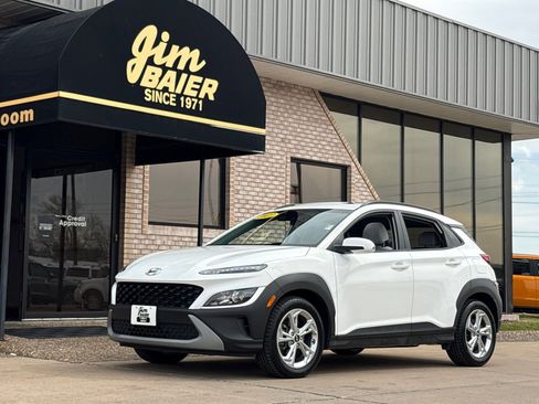 Used 2022 Hyundai Kona SEL w/ Convenience Package image 1