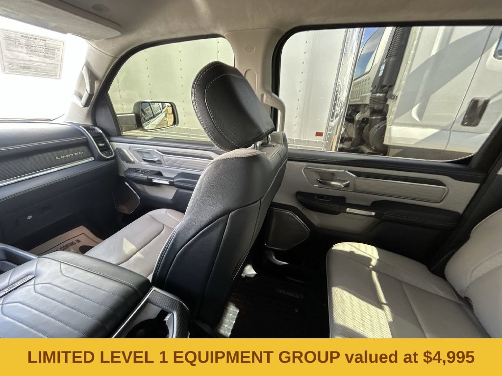 Used 2023 RAM 1500 Limited AWD/4WD image 3