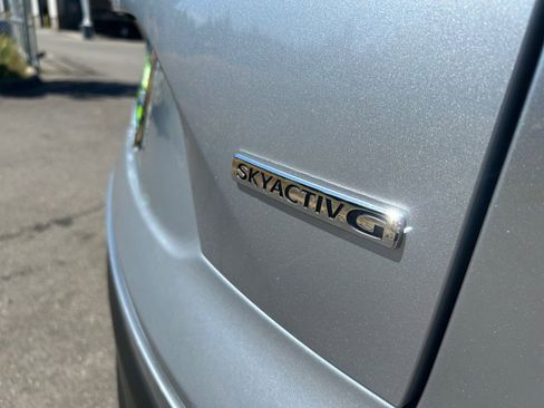 Used 2023 MAZDA CX-9 Touring image 32