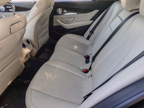 Used 2019 Mercedes-Benz E 300 image 17