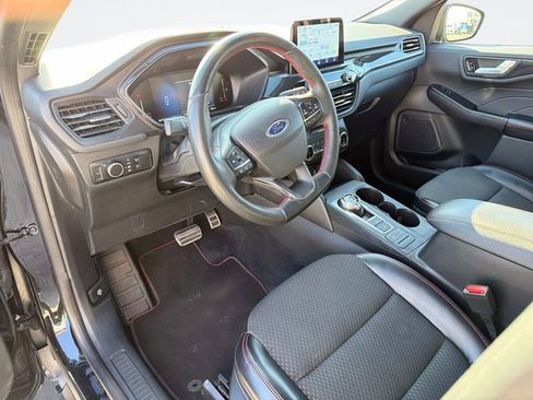 Used 2023 Ford Escape ST-Line image 23