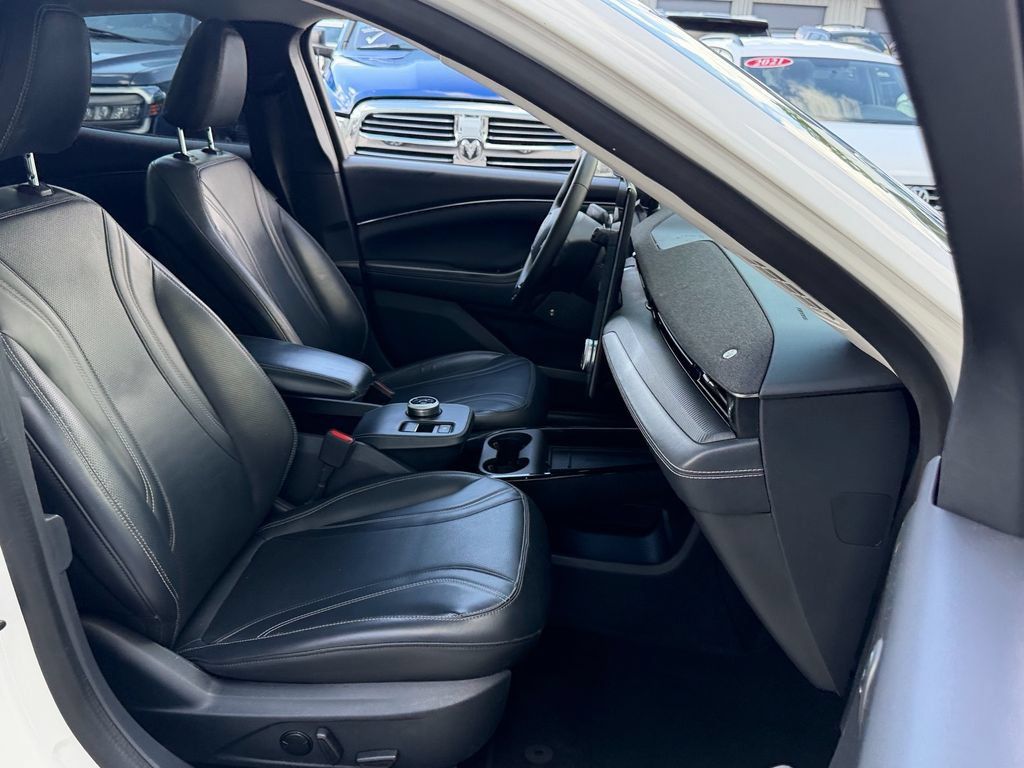Used 2021 Ford Mustang Mach-E Premium AWD/4WD image 18
