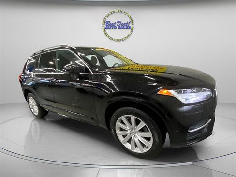 Used 2016 Volvo XC90 T6 Momentum image 7