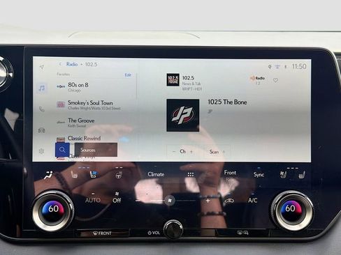 Certified 2025 Lexus RX 350 Premium w/ Accessory Package (Z1) FWD image 33