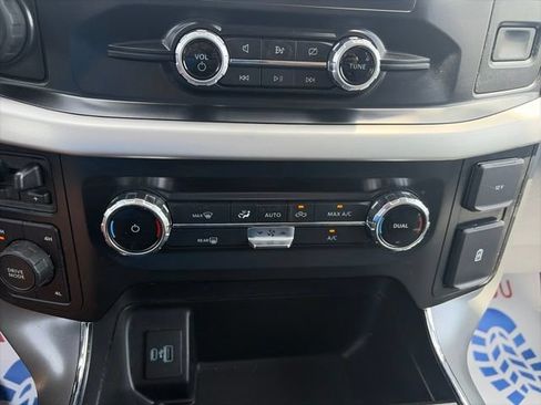 Used 2022 Ford F150 XLT w/ Equipment Group 301A Mid AWD/4WD image 23