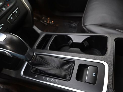 Used 2018 Ford Escape SEL image 31