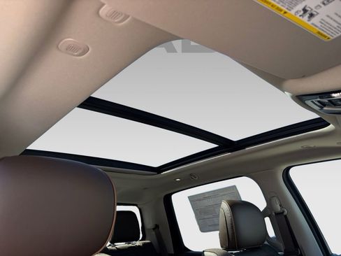 New 2026 RAM 1500 Limited w/ Trailer Tow Group image 7