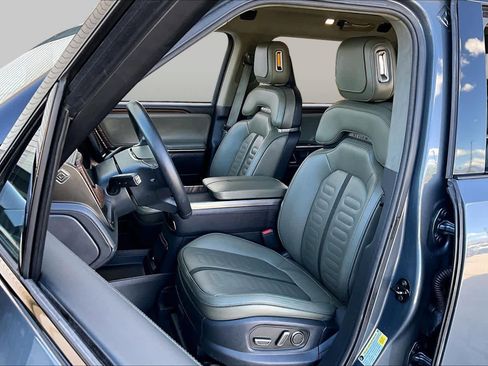 Used 2023 Rivian R1S Adventure AWD/4WD image 7