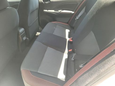 New 2025 Nissan Versa SR w/ Trunk Package FWD image 8