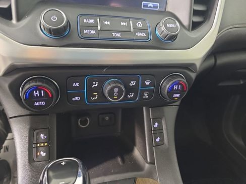 Used 2018 GMC Acadia SLE w/ Driver Alert Package I image 22