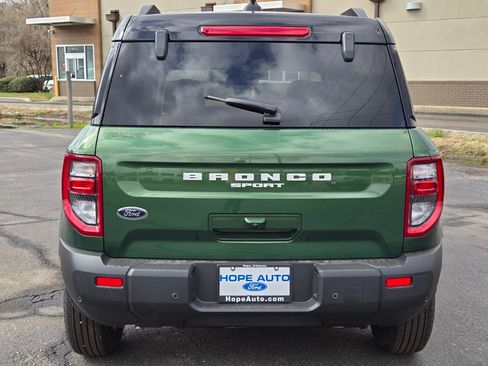 New 2025 Ford Bronco Sport Outer Banks image 6