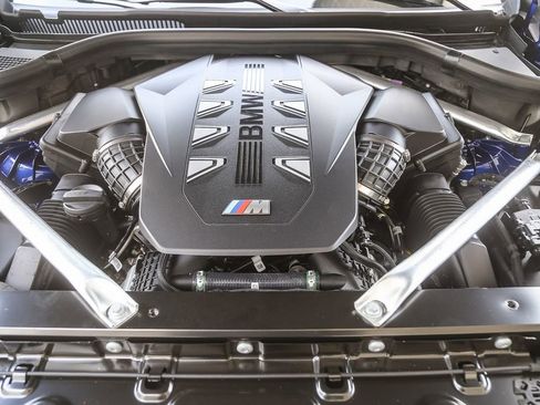 New 2026 BMW X5 M60i w/ Climate Comfort Package AWD/4WD image 23