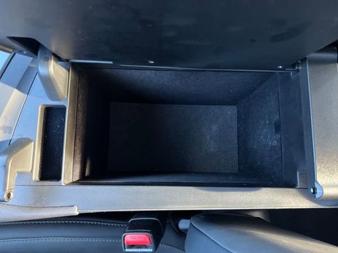 Used 2023 Lexus RZ 450e Premium w/ Technology Package image 28