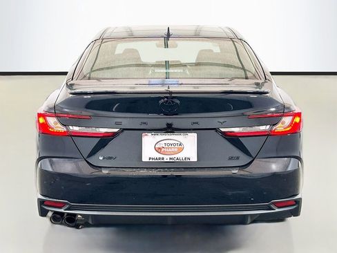 New 2026 Toyota Camry SE FWD image 5