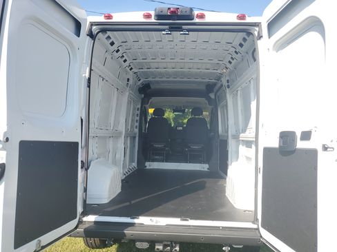 Used 2025 RAM ProMaster 2500 w/ Safety Group image 23