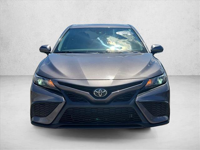 Used 2023 Toyota Camry SE w/ Convenience Package FWD image 2