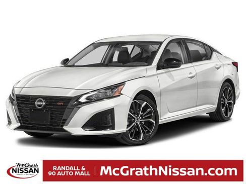 Certified 2024 Nissan Altima 2.0 SR image 1