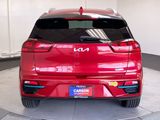 Used 2022 Kia Niro EX image 4