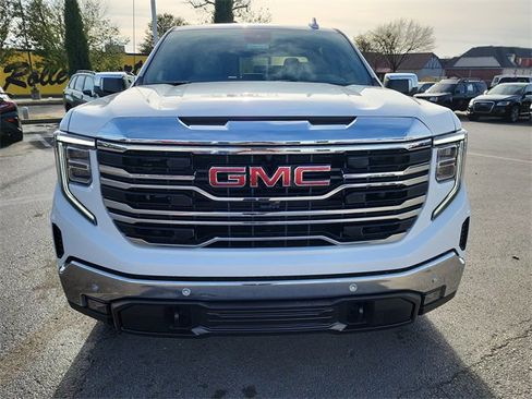 New 2026 GMC Sierra 1500 SLT w/ SLT Premium Plus Package image 11