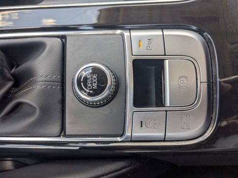 Certified 2025 Kia Telluride S FWD image 31