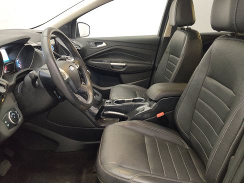 Used 2016 Ford Escape Titanium w/ Equipment Group 301A AWD/4WD image 17
