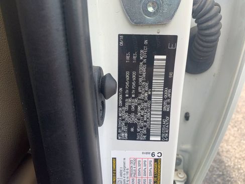 Used 2019 Toyota 4Runner Limited AWD/4WD image 36