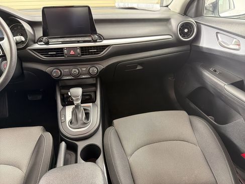 Used 2024 Kia Forte LXS FWD image 26