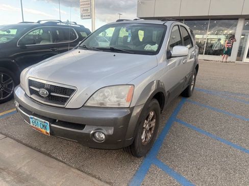 Used 2006 Kia Sorento EX AWD/4WD image 2