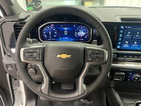 New 2026 Chevrolet Silverado 1500 LTZ w/ LTZ Premium Package AWD/4WD image 7