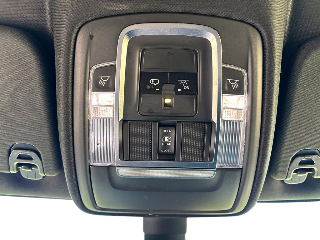Used 2019 RAM 1500 Sport w/ Level 2 Equipment Group AWD/4WD image 21