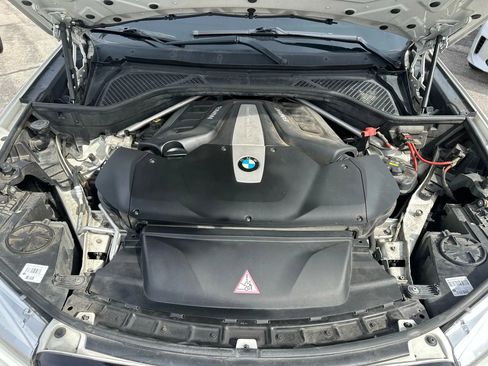 Used 2015 BMW X6 xDrive50i image 21