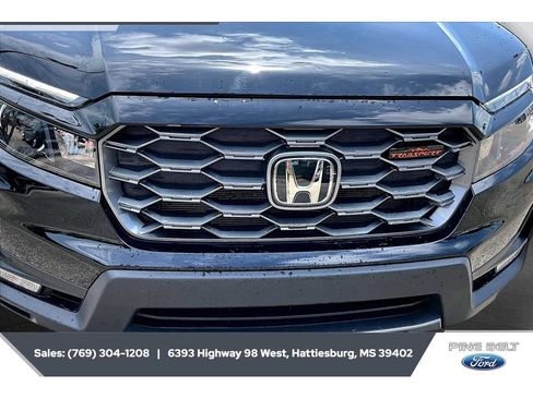Used 2023 Honda Passport TrailSport image 22