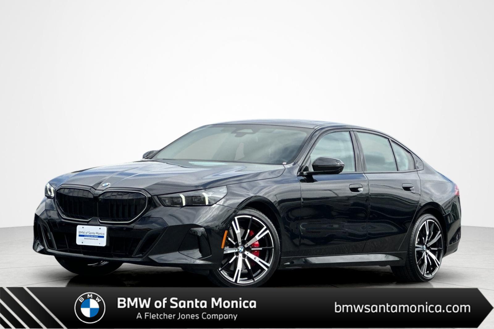 Used 2026 BMW 530i w/ M Sport Package RWD image 1