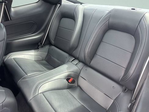Used 2025 Ford Mustang GT Premium RWD image 11