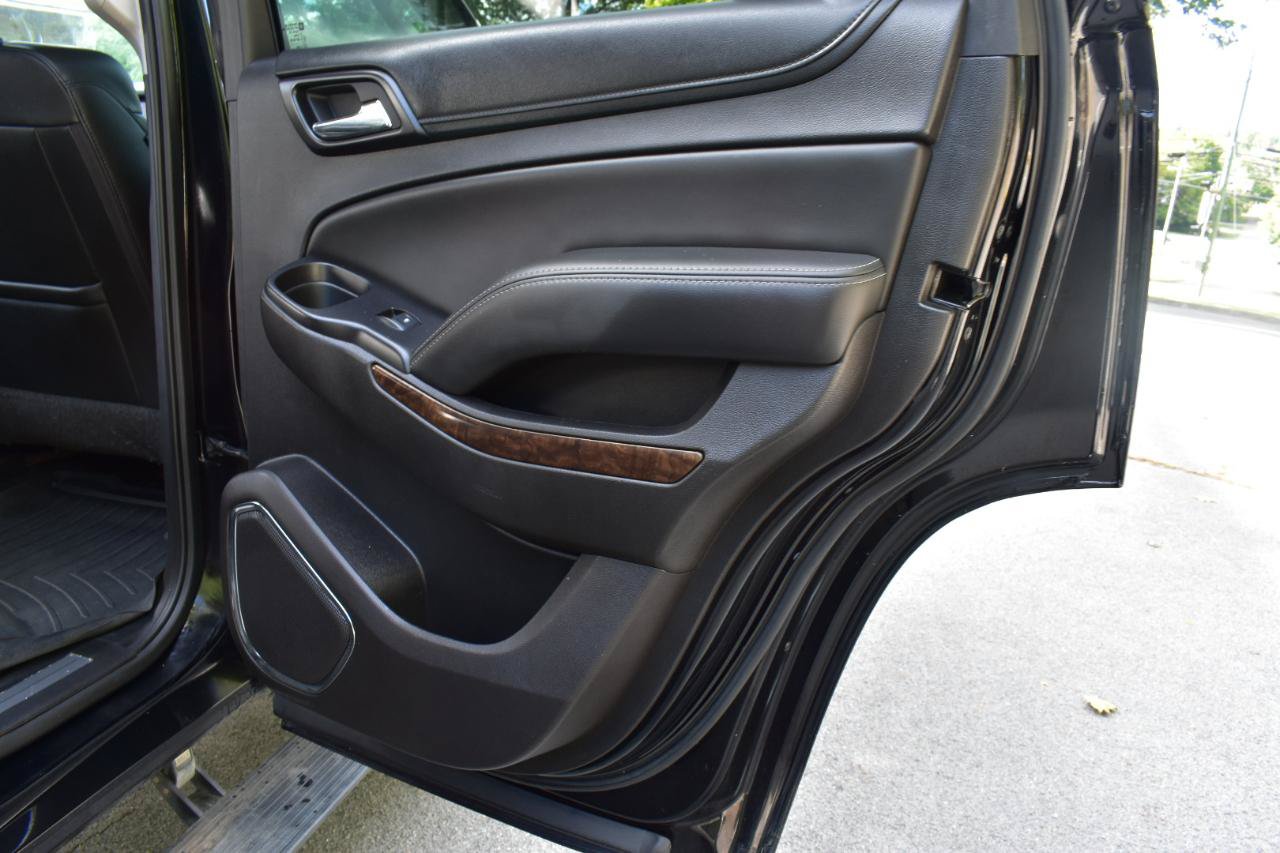 Used 2016 Chevrolet Tahoe LT w/ Luxury Package AWD/4WD image 26