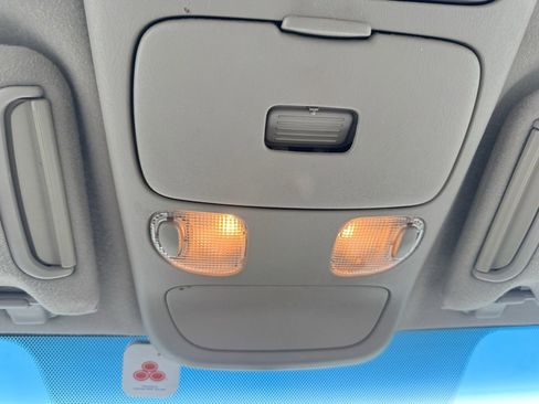 Used 2007 Toyota Sequoia SR5 image 31