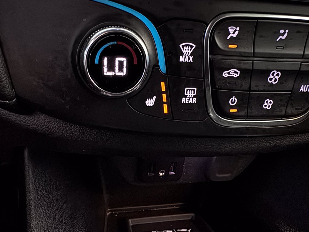 Certified 2023 Chevrolet Traverse LT AWD/4WD image 23