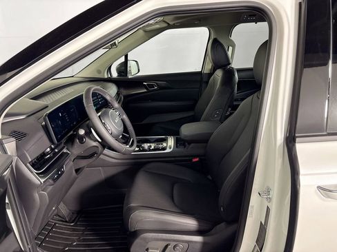 New 2026 Kia Carnival SX image 11